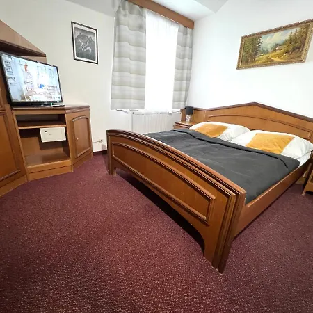 Отель Schlosshotel Марианске-Лазне