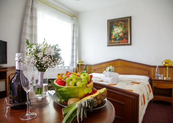 Schlosshotel Hotel 3*