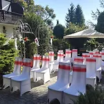 Schlosshotel 호텔 3*