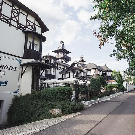 Hotel Schlosshotel 3*