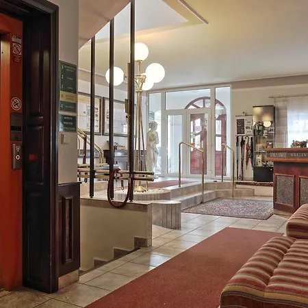 Hotel Schlosshotel 3*