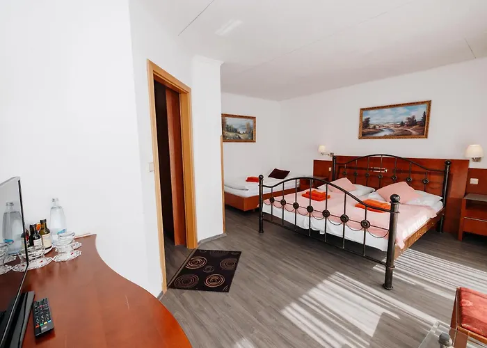 Hotel Schlosshotel Mariańskie Łaźnie
