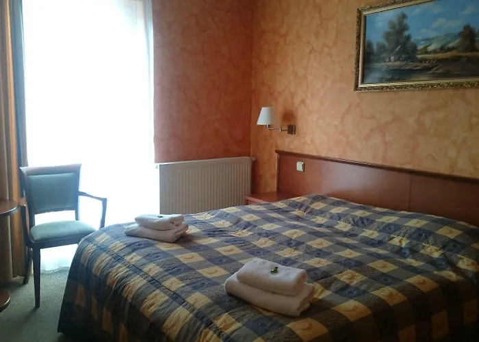 Schlosshotel 3* Mariańskie Łaźnie
