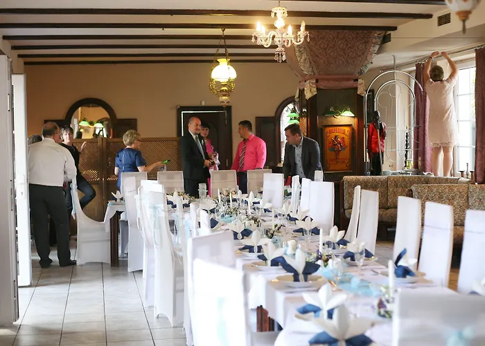 Schlosshotel Hotel Mariańskie Łaźnie